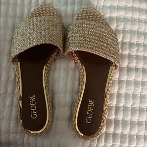 Gedebe Gold Woven Slide Sandals - size 36.5 - like new